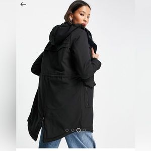 ONLY New! Black Parka Jacket 
Long parka with hood in black with zippers